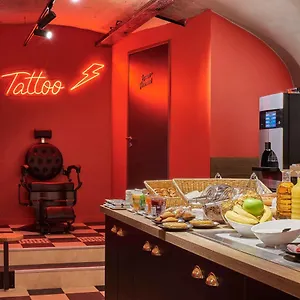 Ibis Styles Gare De L'est Magenta 3* Paris